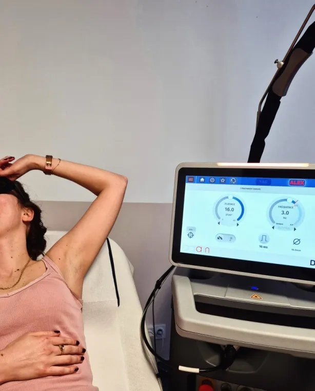 Peut-on faire de l'épilation laser durant l'été ?, Charbonnières-les-Bains, Docteur LE GUILLOUZIC Solenne